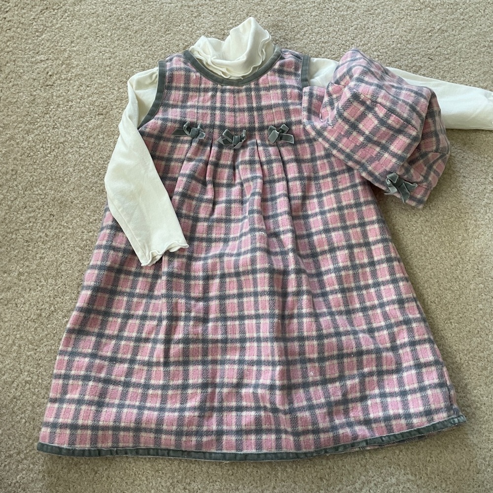 Todder dress with hat